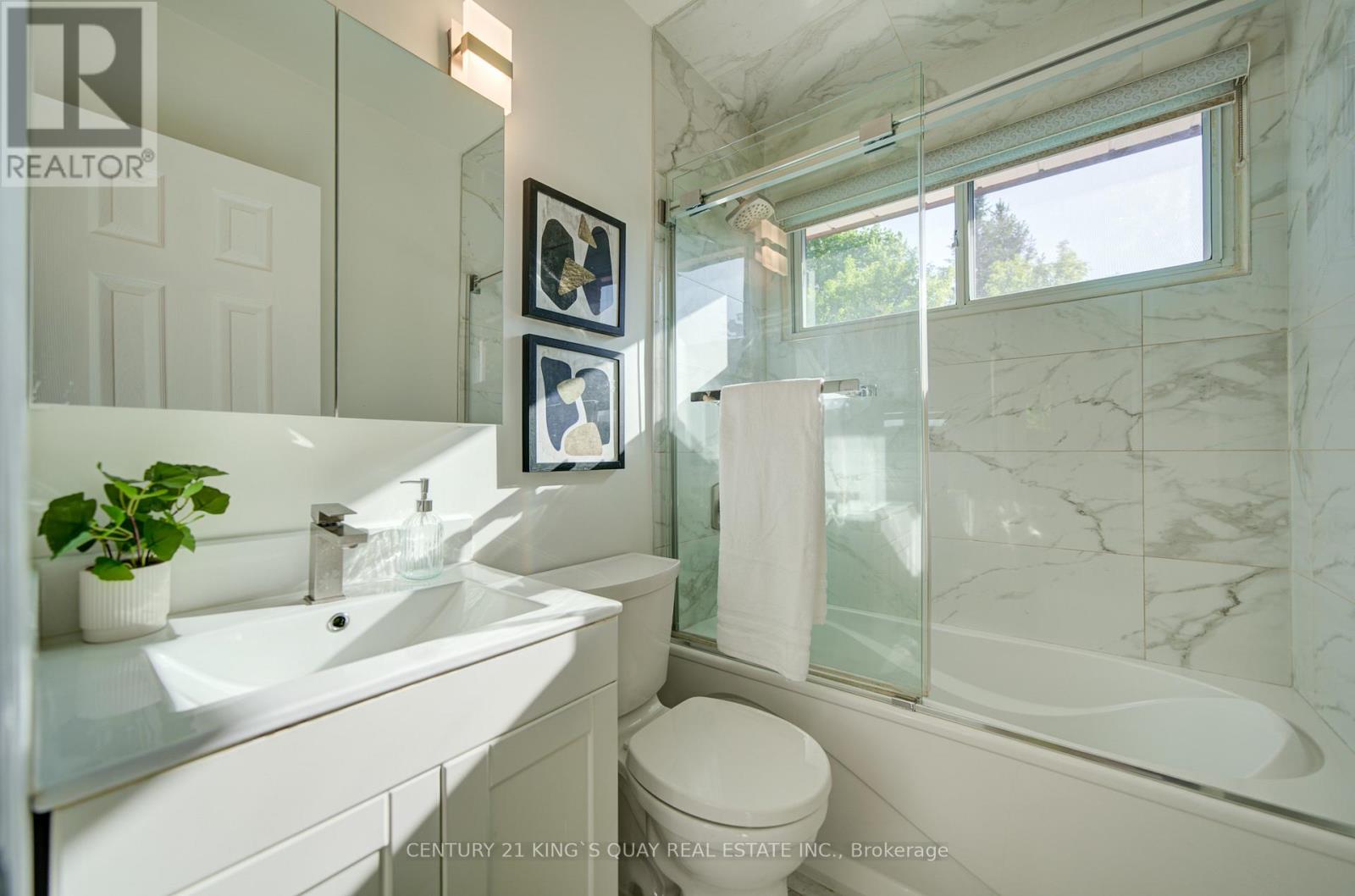 176 Felix Road, Richmond Hill, Ontario  L4C 3M9 - Photo 11 - N13208990