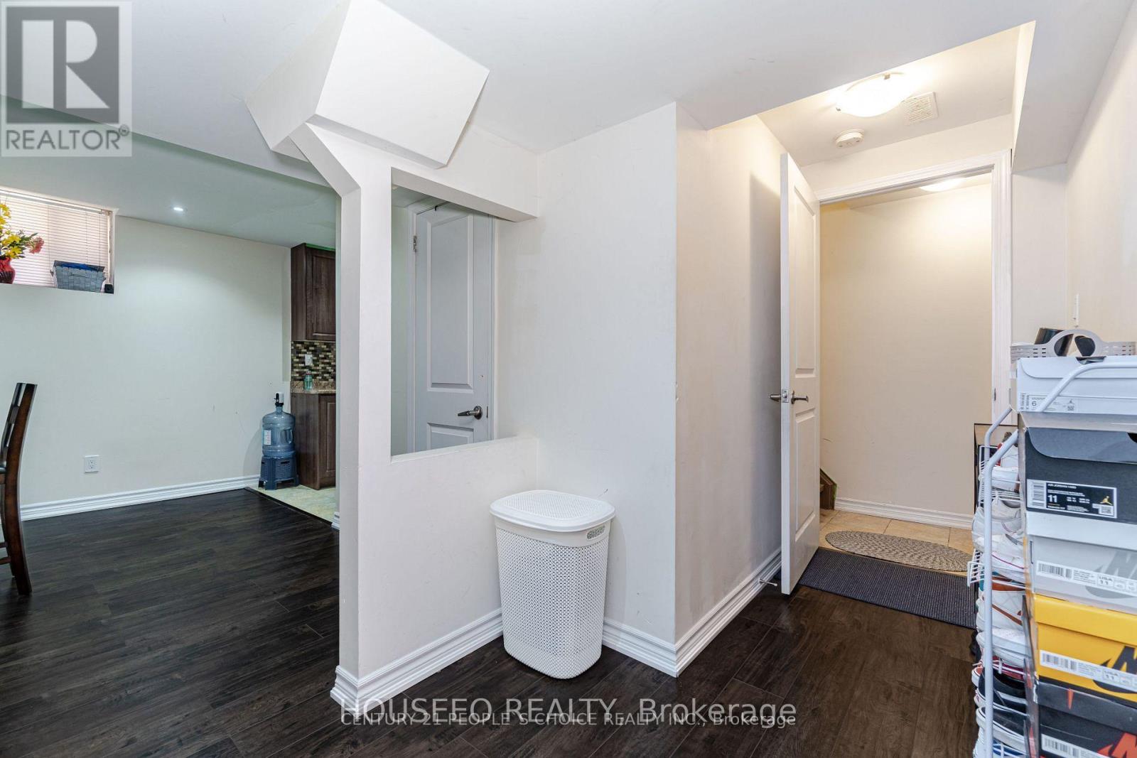 65 Interlude Drive, Brampton, Ontario  L6X 3B3 - Photo 2 - W13165376