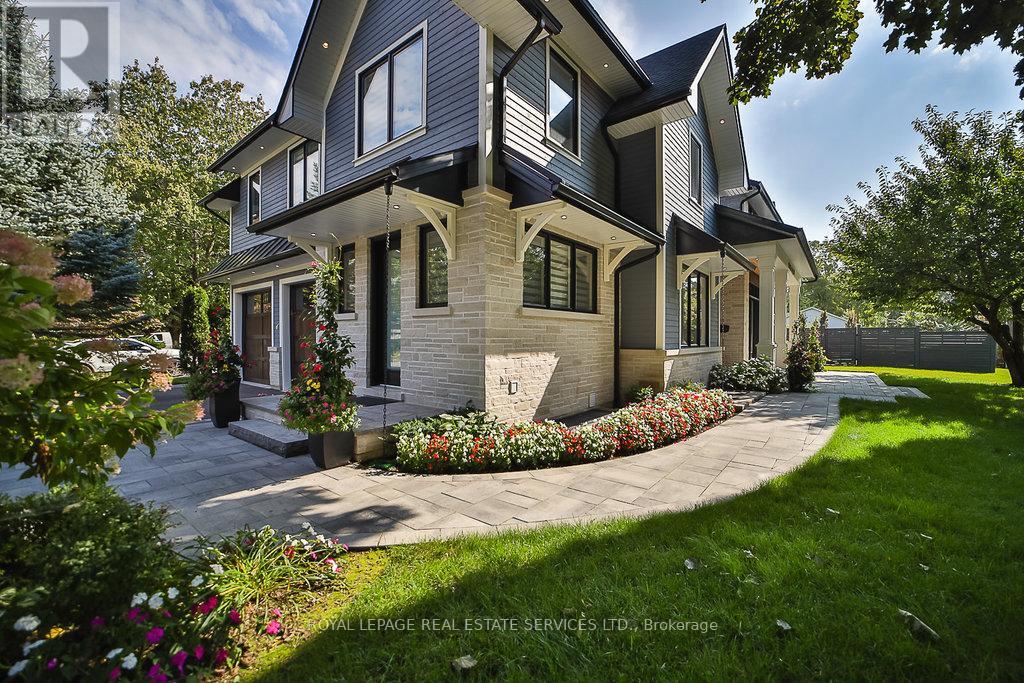 1301 Twin Oaks Dell, Mississauga, Ontario  L5H 3J9 - Photo 2 - W13218130
