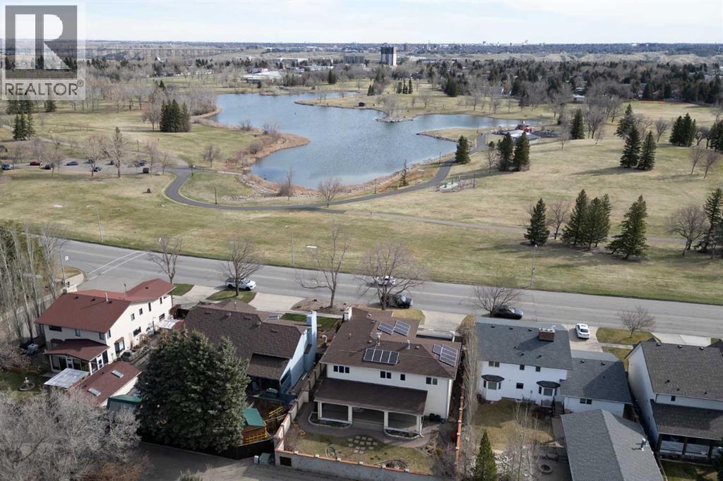318 Mcmaster Boulevard W, Lethbridge, Alberta  T1K 4R5 - Photo 2 - A2302574