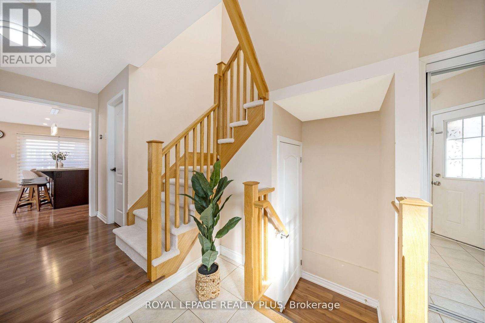 1542 Gainer Crescent, Milton, Ontario  L9T 0Y3 - Photo 18 - W13174658