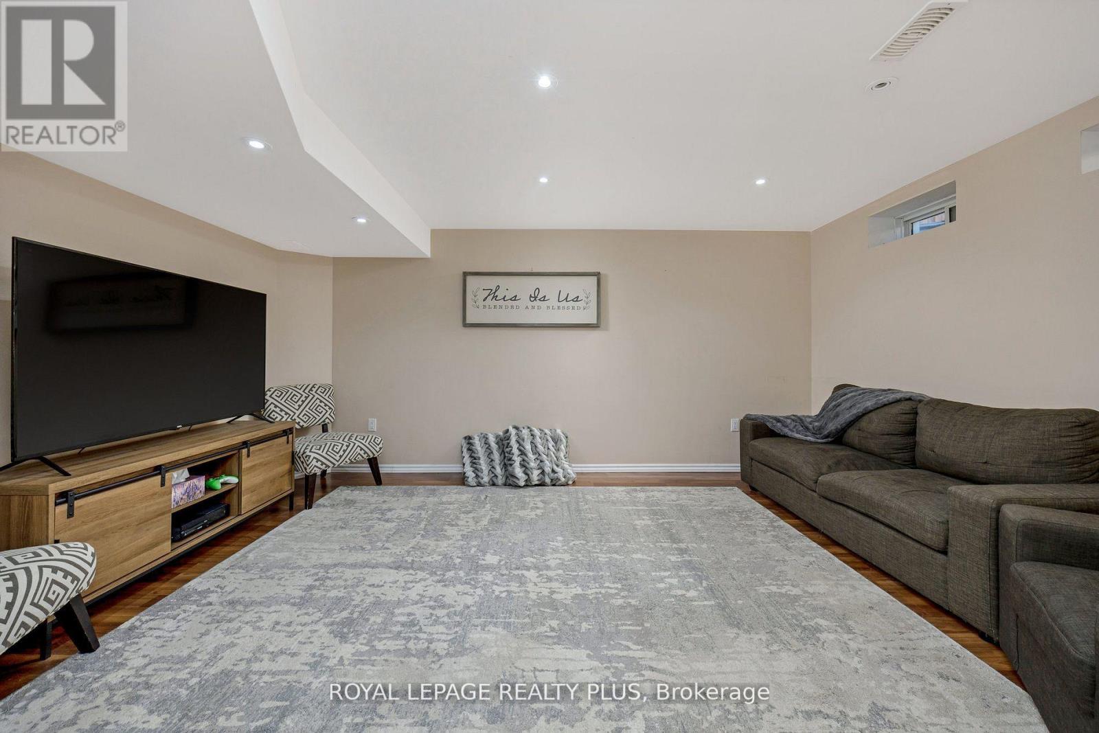 1542 Gainer Crescent, Milton, Ontario  L9T 0Y3 - Photo 31 - W13174658