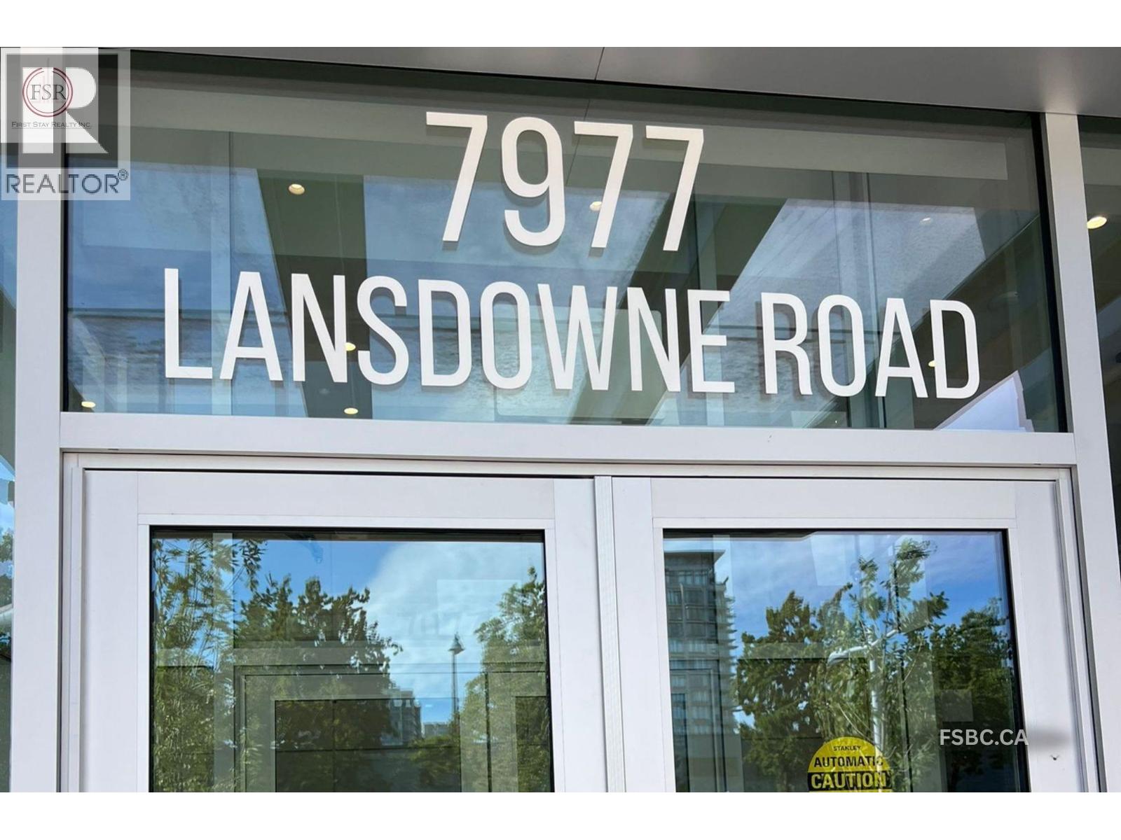 7977 Lansdowne Rd, Richmond, British Columbia  V6X 0X7 - Photo 3 - R3129977