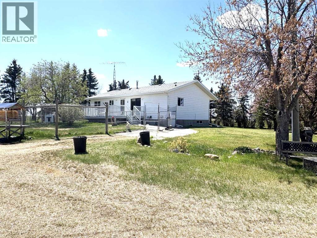 42567 Highway 856, Forestburg, Alberta  T0B 1N0 - Photo 3 - A2315152