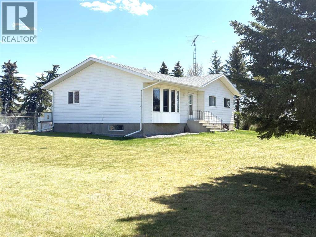 42567 Highway 856, Forestburg, Alberta  T0B 1N0 - Photo 2 - A2315152