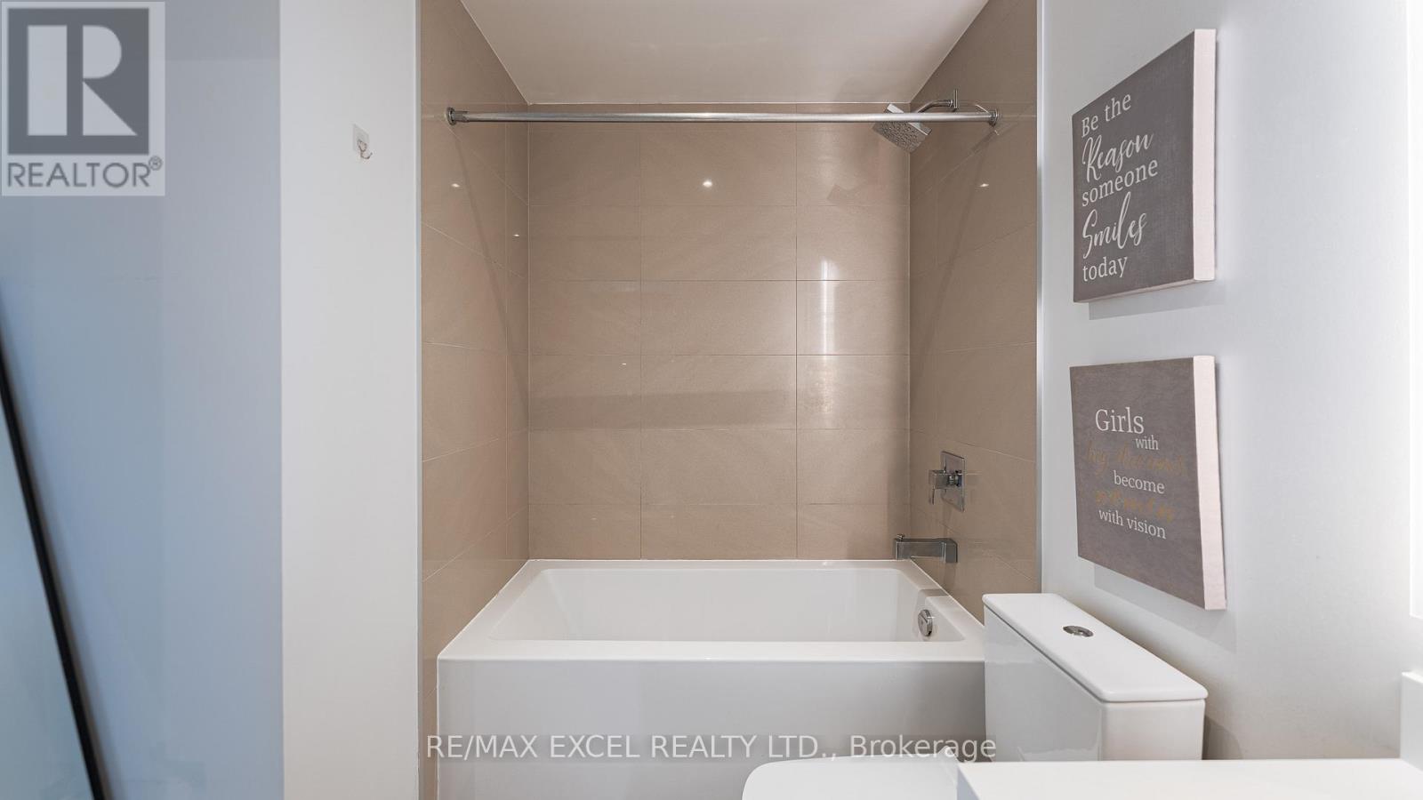 3909 - 1 Yorkville Avenue, Toronto, Ontario  M4W 1L1 - Photo 20 - C13218180