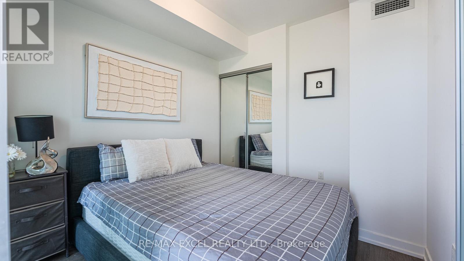 3909 - 1 Yorkville Avenue, Toronto, Ontario  M4W 1L1 - Photo 22 - C13218180
