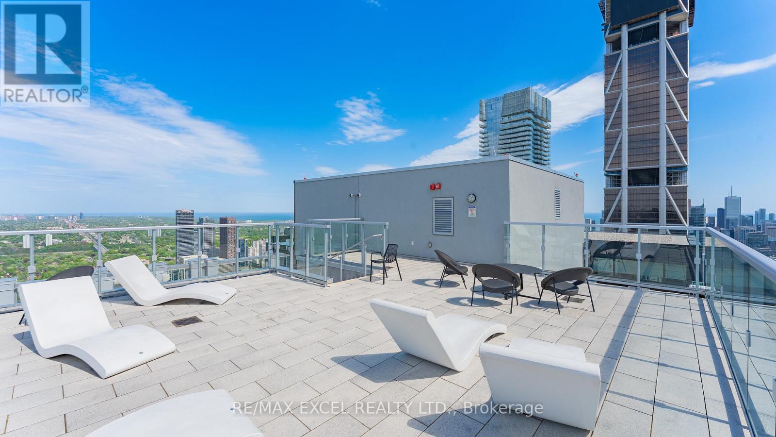 3909 - 1 Yorkville Avenue, Toronto, Ontario  M4W 1L1 - Photo 30 - C13218180