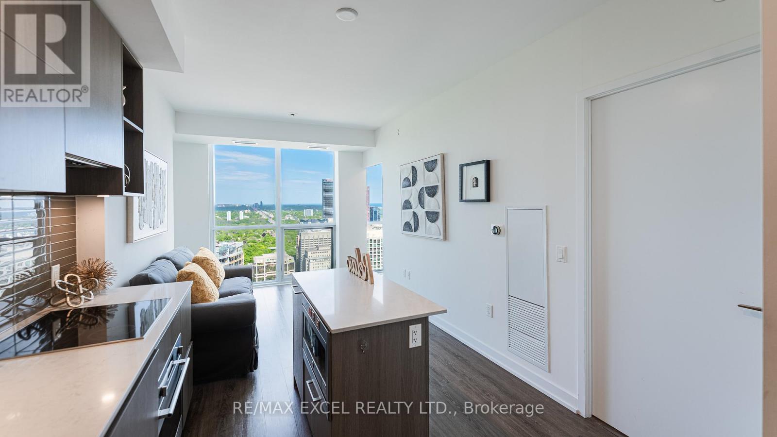 3909 - 1 Yorkville Avenue, Toronto, Ontario  M4W 1L1 - Photo 7 - C13218180