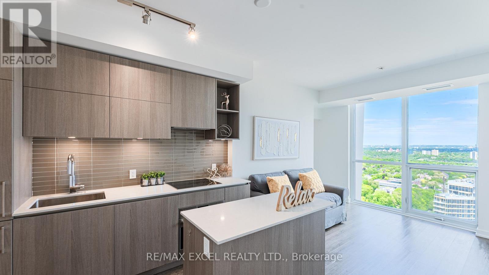 3909 - 1 Yorkville Avenue, Toronto, Ontario  M4W 1L1 - Photo 8 - C13218180