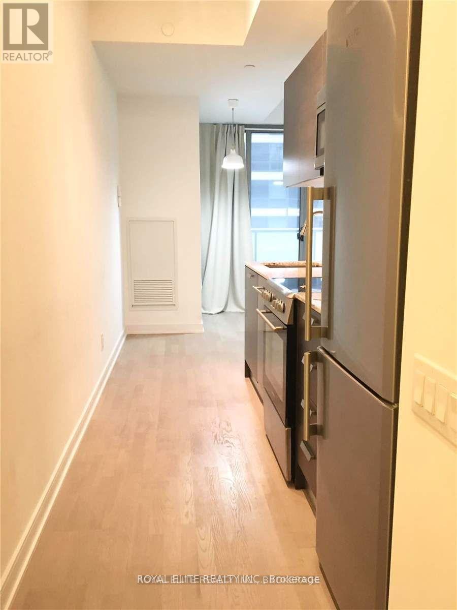 505 - 57 St Joseph Street, Toronto, Ontario  M5S 0C5 - Photo 3 - C13218182