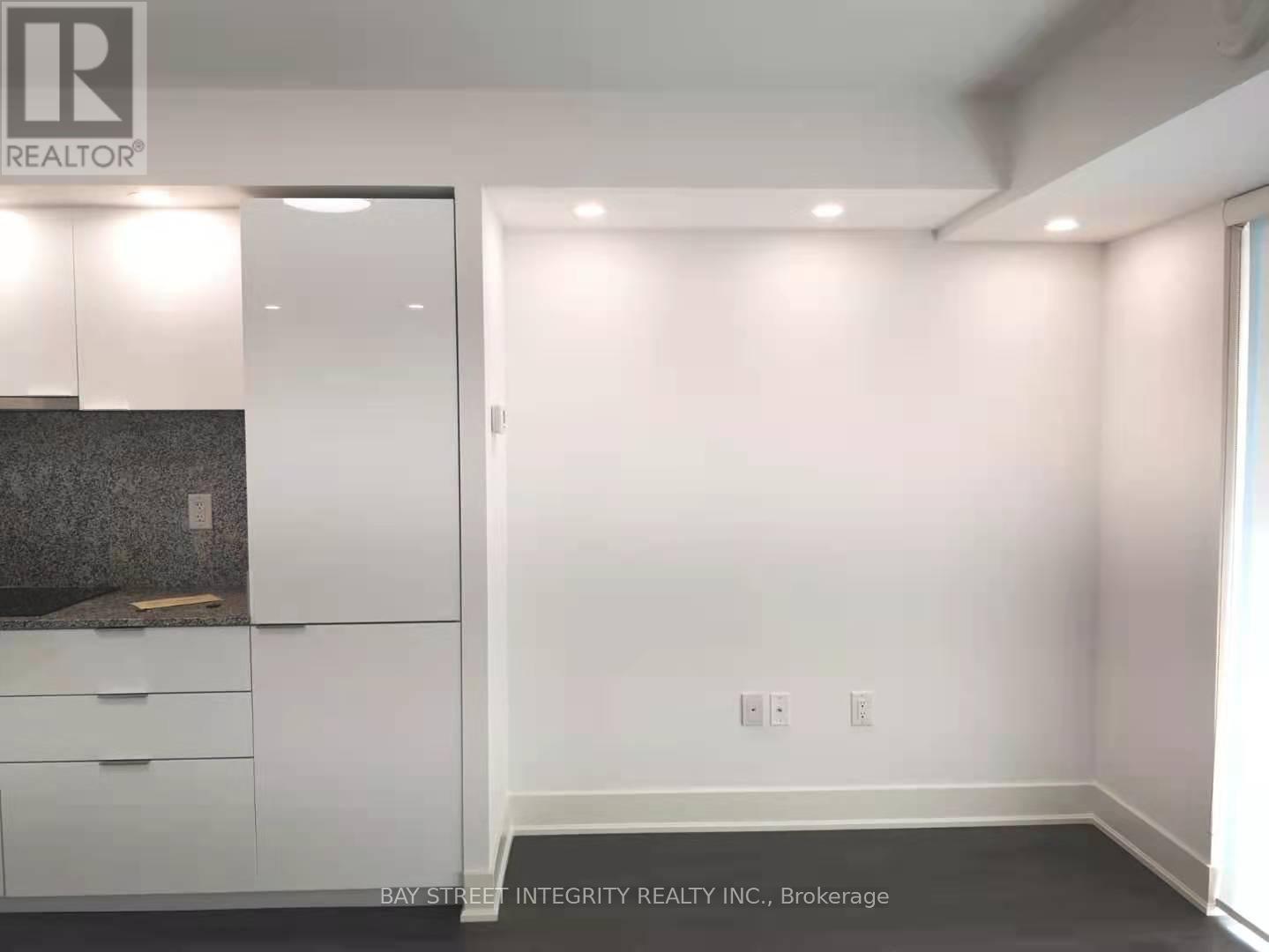 1311 - 955 Bay Street, Toronto, Ontario  M5S 0C6 - Photo 4 - C13218190