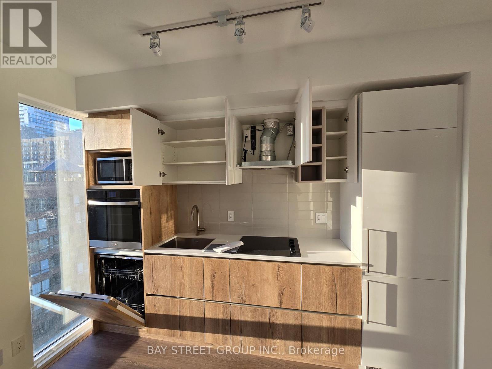 1203 - 319 JARVIS STREET, Toronto, Ontario