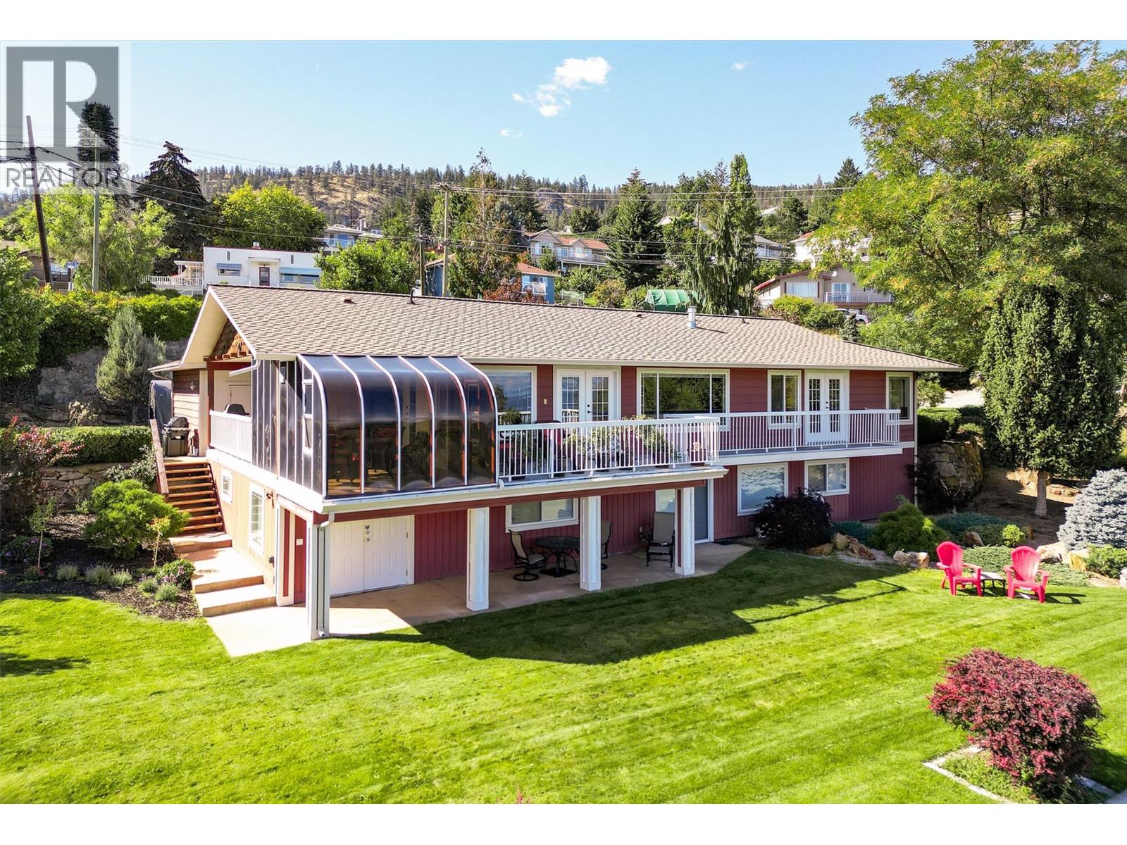 6101 Lipsett Avenue, Peachland, British Columbia  V0H 1X7 - Photo 9 - 10389543