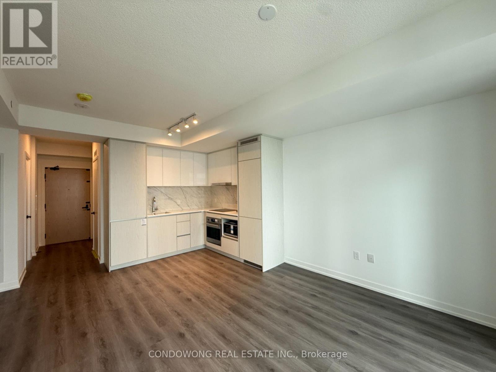 2603 - 28 Interchange Way, Vaughan, Ontario  M5V 3W2 - Photo 3 - N13218146