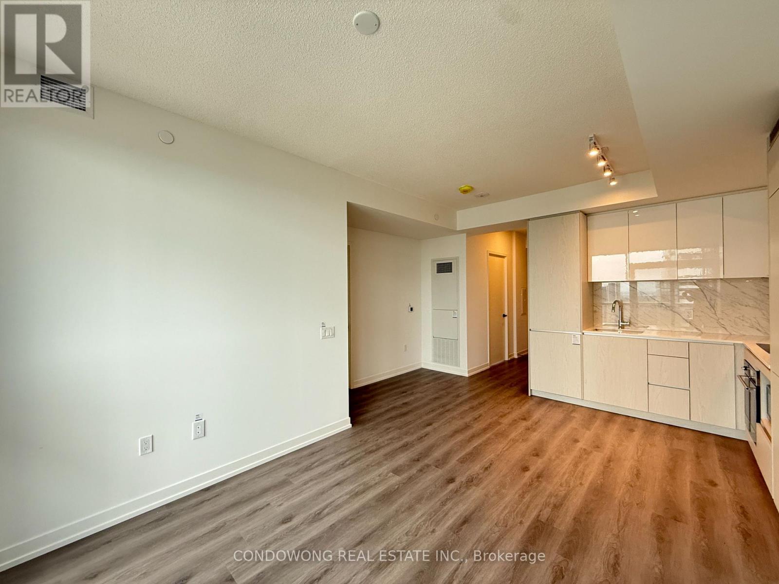 2603 - 28 Interchange Way, Vaughan, Ontario  M5V 3W2 - Photo 4 - N13218146