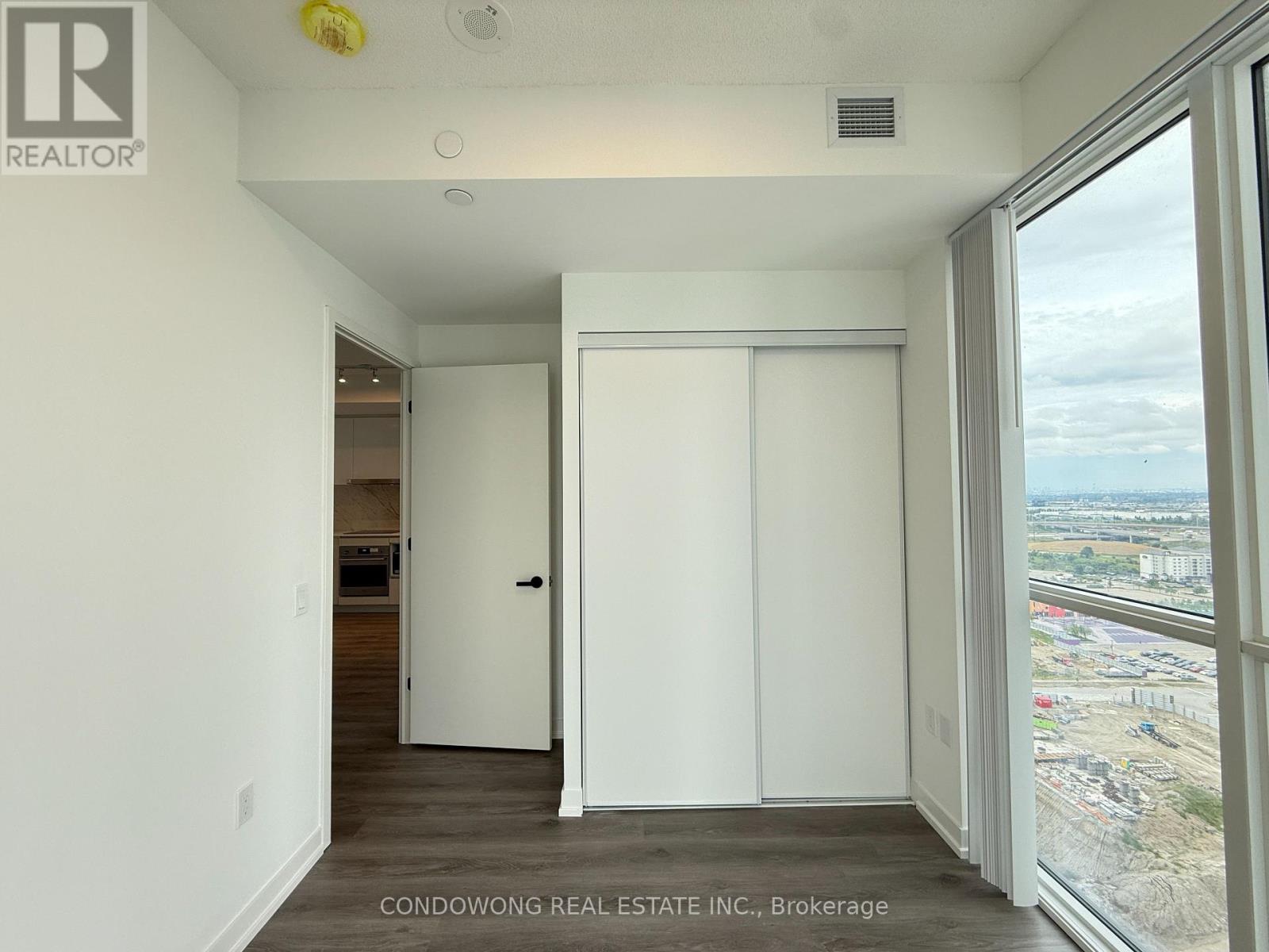 2603 - 28 Interchange Way, Vaughan, Ontario  M5V 3W2 - Photo 6 - N13218146