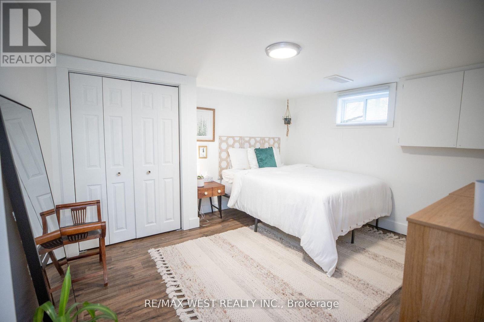 2 - 93 Peel Street, Barrie, Ontario  L4M 3L5 - Photo 22 - S13218154