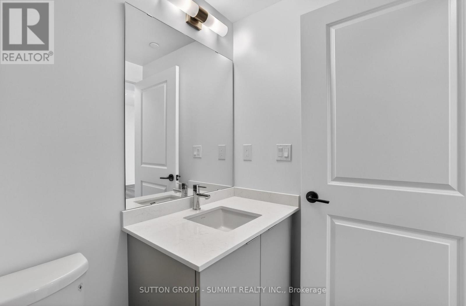2401 - 2075 Lakeshore Road, Burlington, Ontario  L7R 0H3 - Photo 10 - W13218162