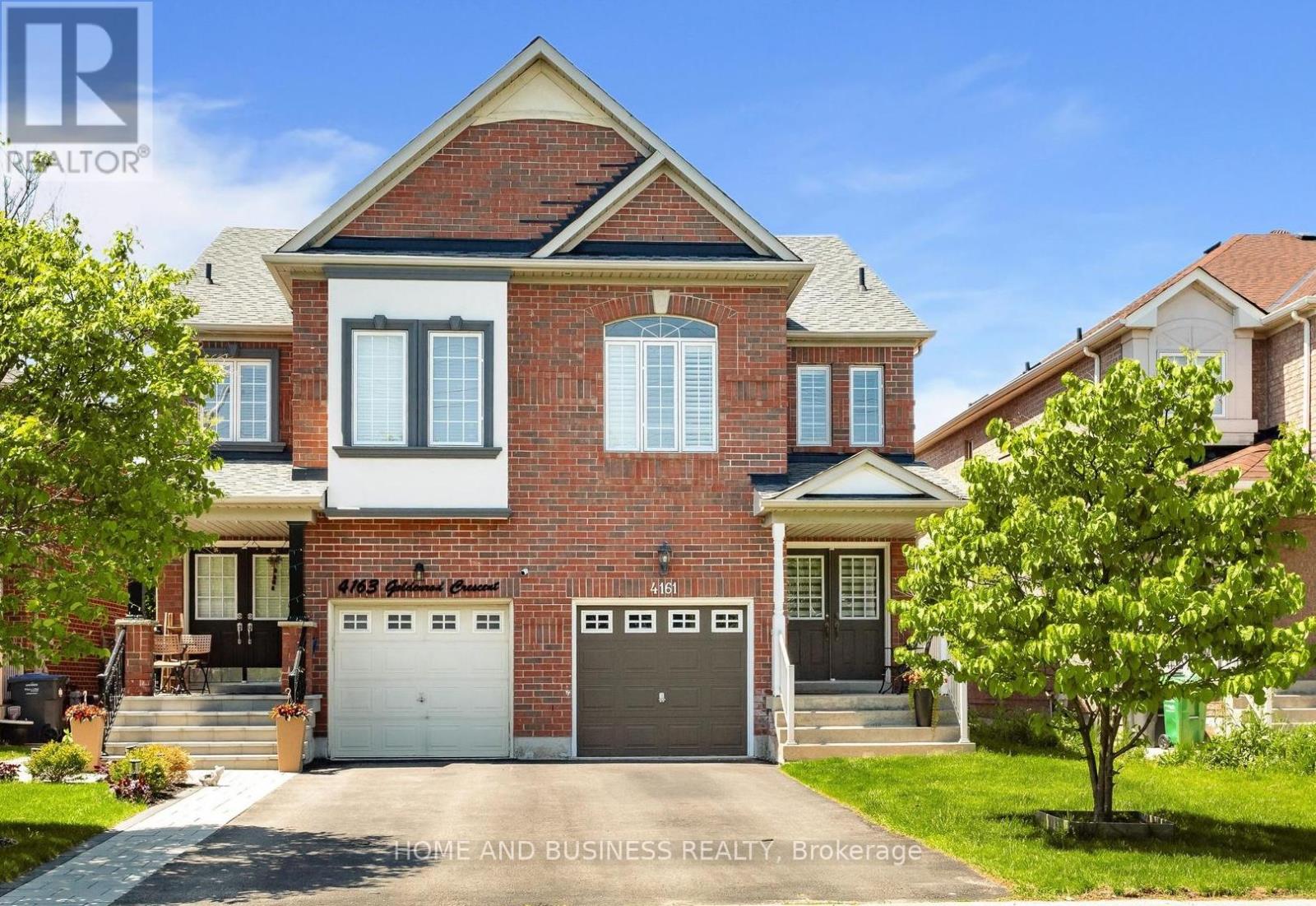 4161 Goldenrod Crescent, Mississauga, Ontario  L5V 3C1 - Photo 2 - W13218166