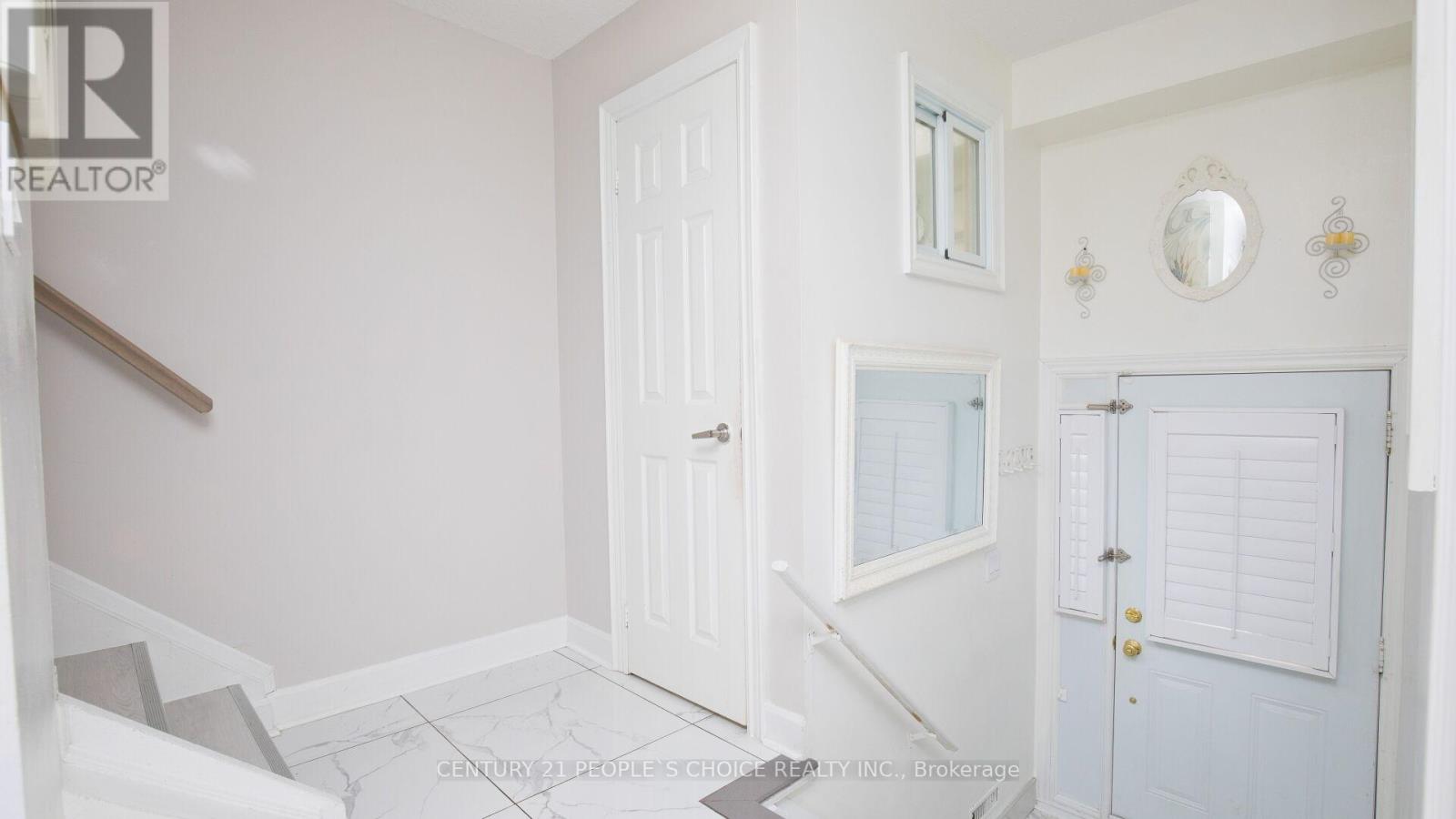 54 - 3525 Brandon Gate, Mississauga, Ontario  L4T 3M3 - Photo 4 - W13218178