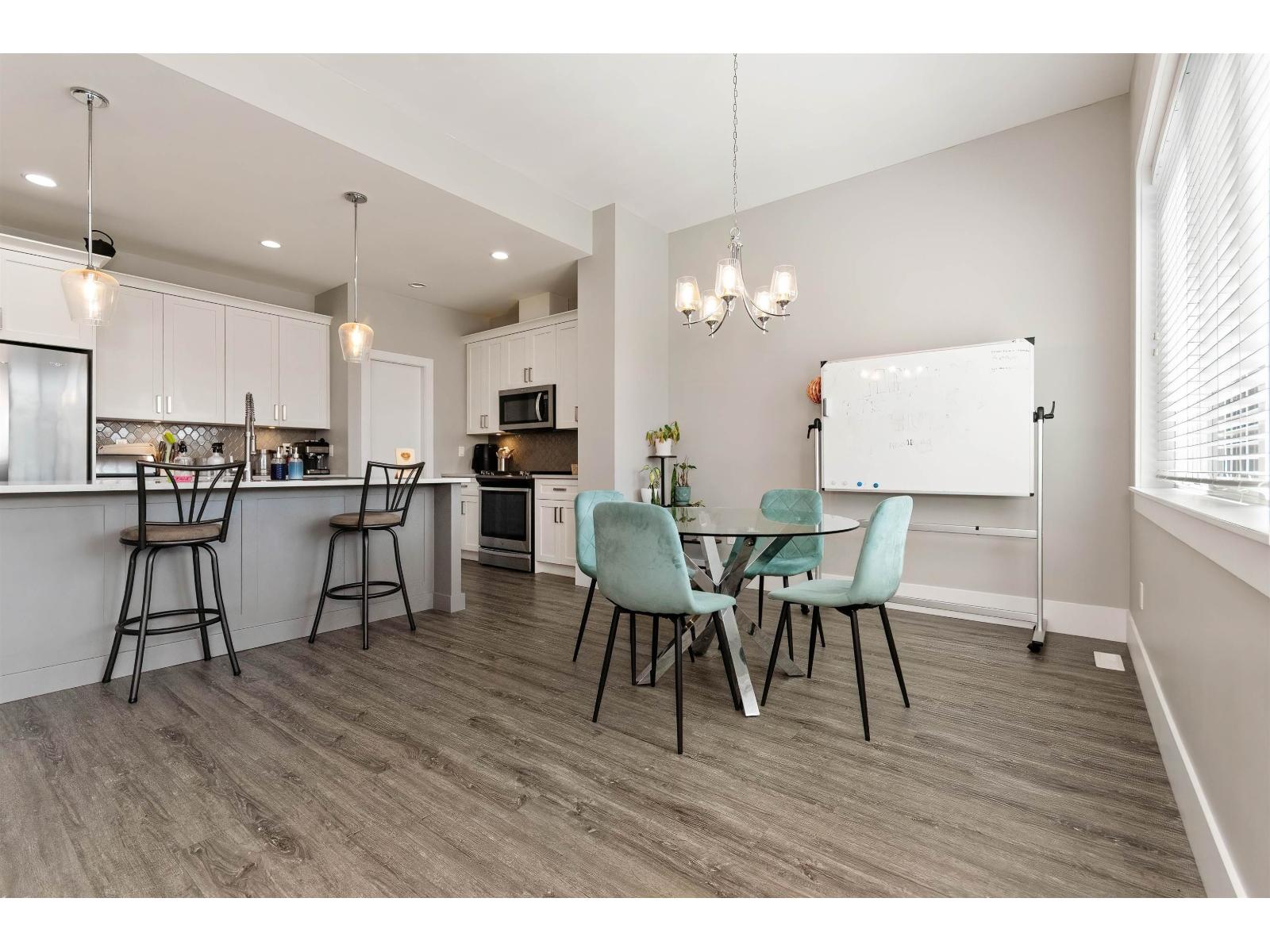 6567 Fern Street, Sardis South, Chilliwack, British Columbia  V2R 2Z7 - Photo 4 - R3127517