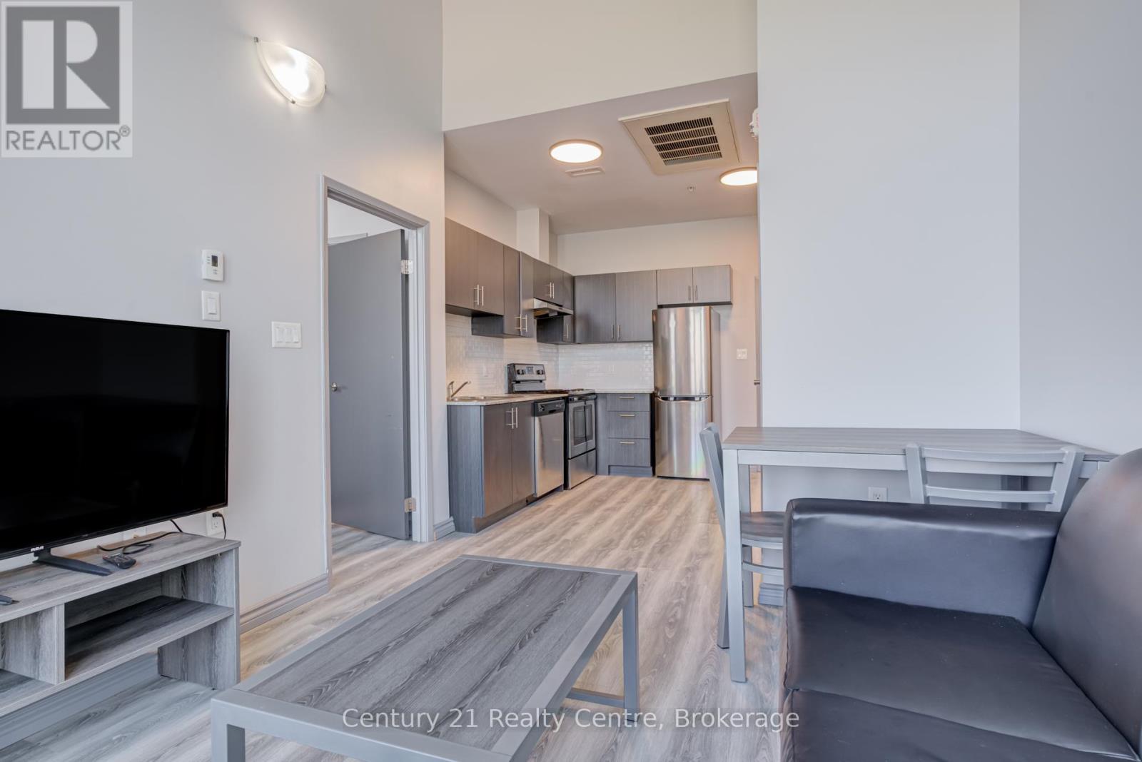 F 103 - 275 Larch Street, Waterloo, Ontario  N2L 3R2 - Photo 21 - X13218168