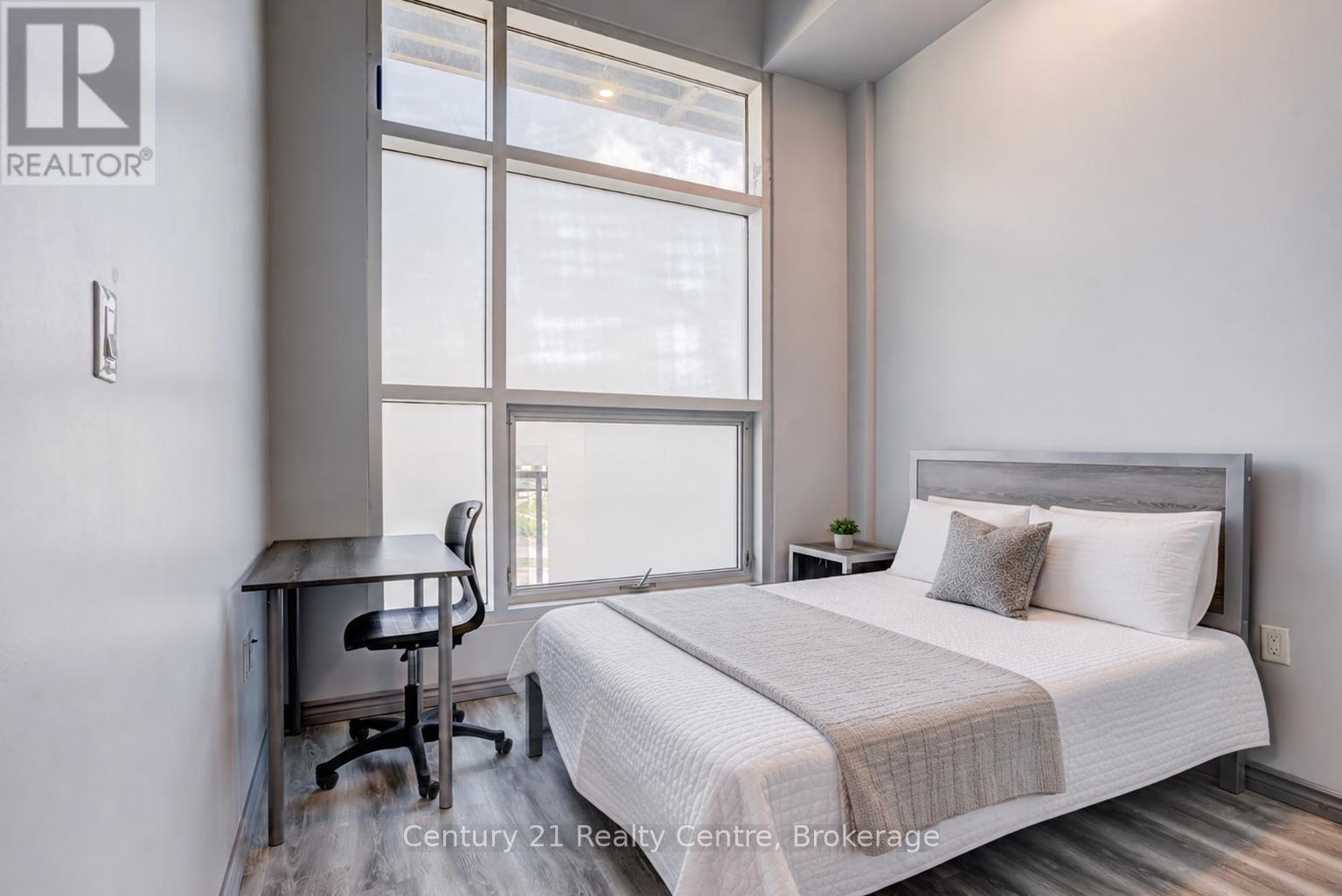 F 103 - 275 Larch Street, Waterloo, Ontario  N2L 3R2 - Photo 22 - X13218168