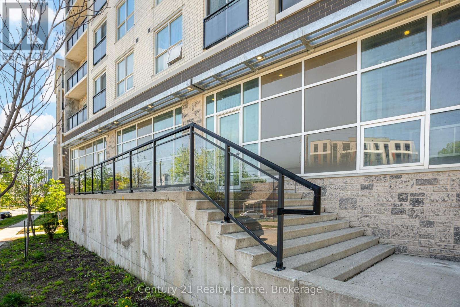 F 103 - 275 Larch Street, Waterloo, Ontario  N2L 3R2 - Photo 33 - X13218168