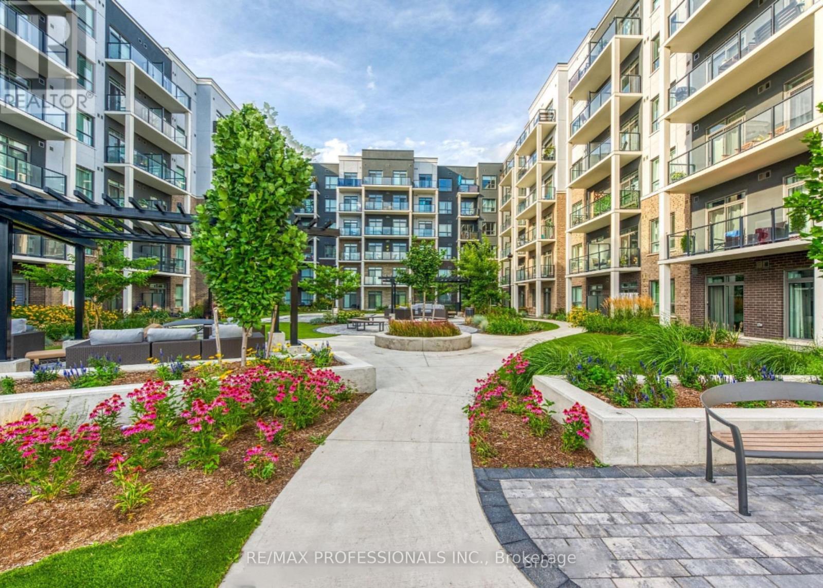 202 - 5055 GREENLANE ROAD, Lincoln, Ontario
