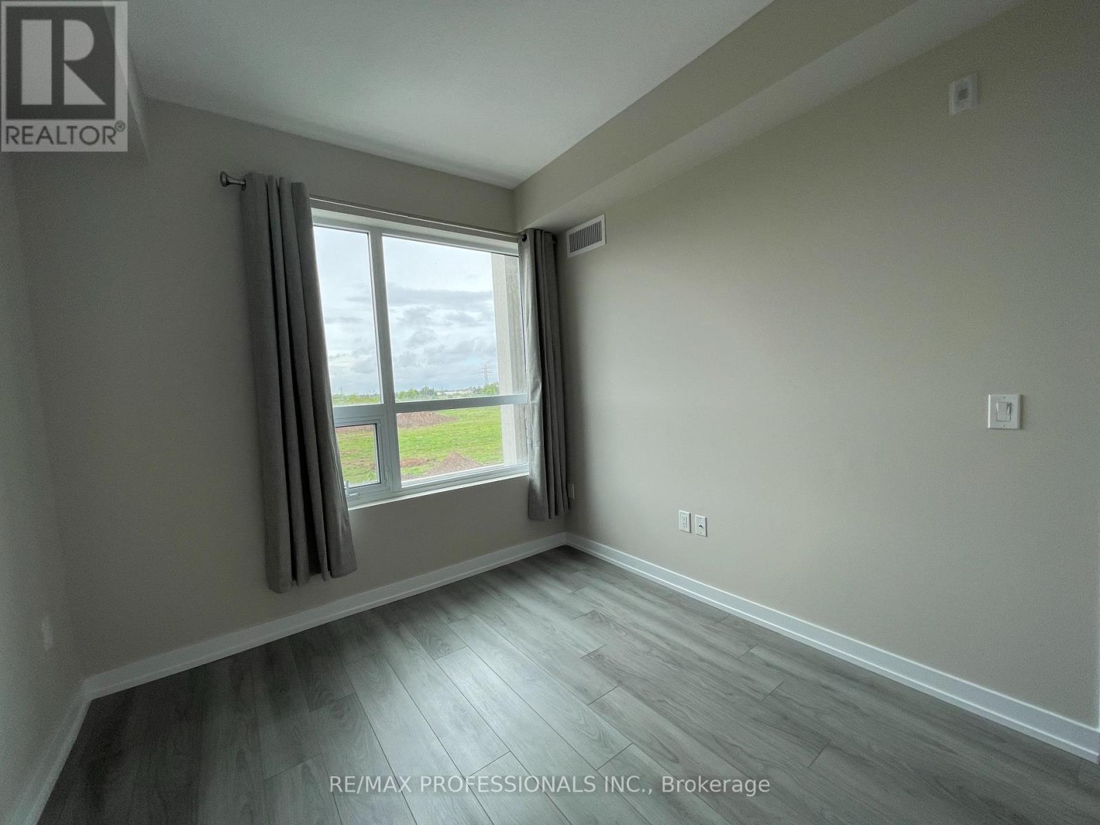202 - 5055 Greenlane Road, Lincoln, Ontario  L3J 2J3 - Photo 16 - X13218174
