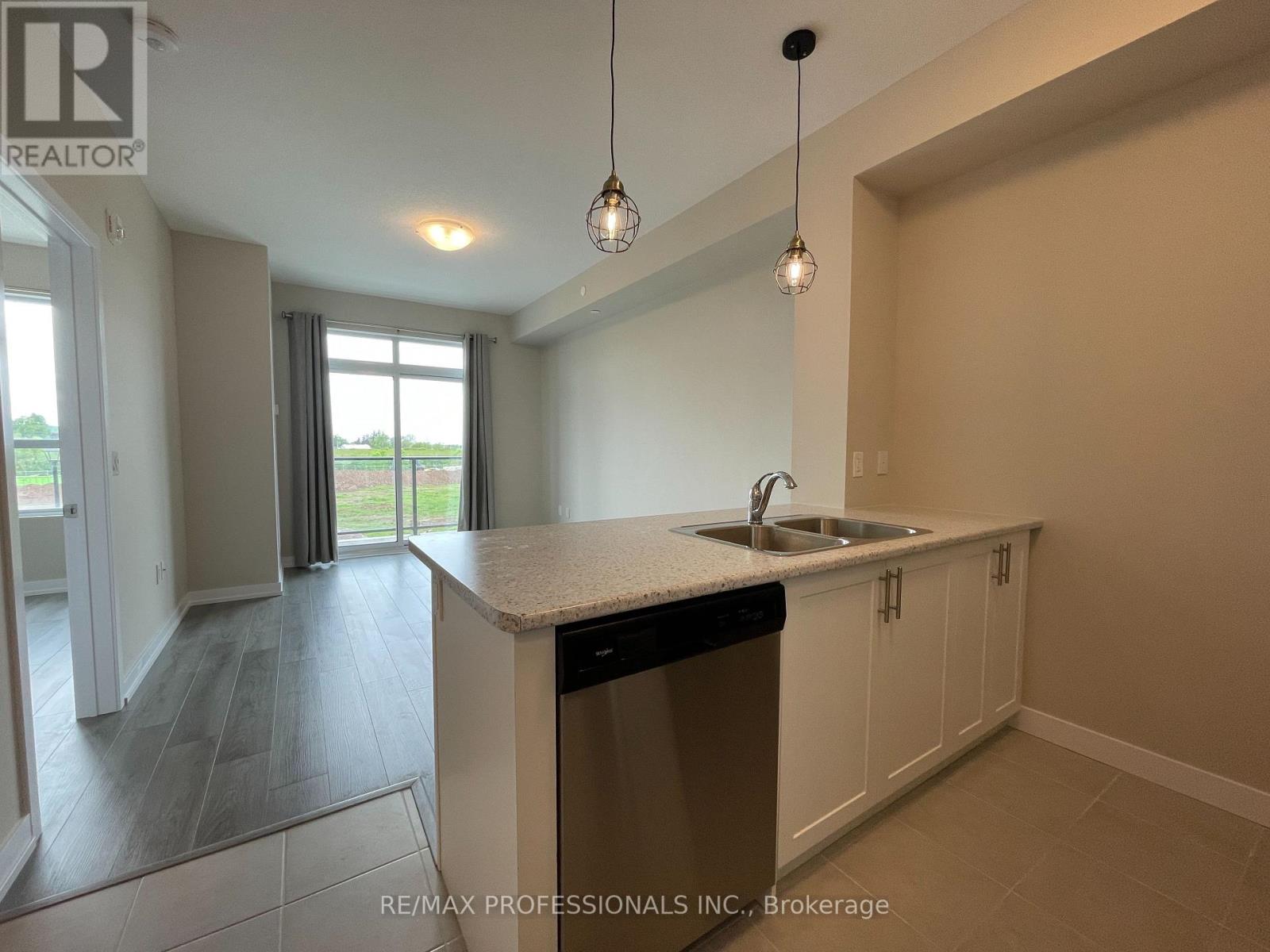 202 - 5055 Greenlane Road, Lincoln, Ontario  L3J 2J3 - Photo 6 - X13218174