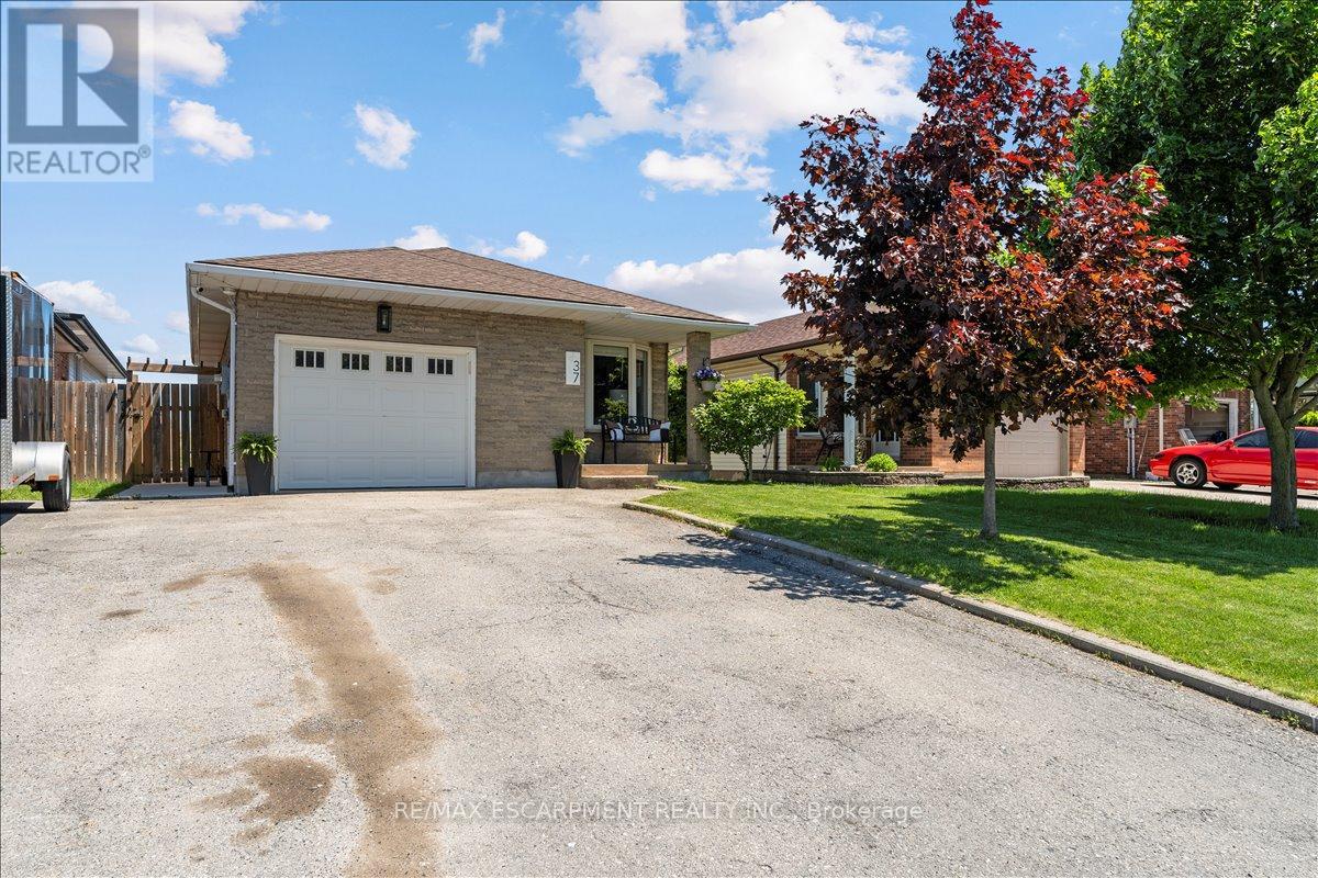 37 Northridge Drive, West Lincoln, Ontario  L0R 2A0 - Photo 6 - X13218208