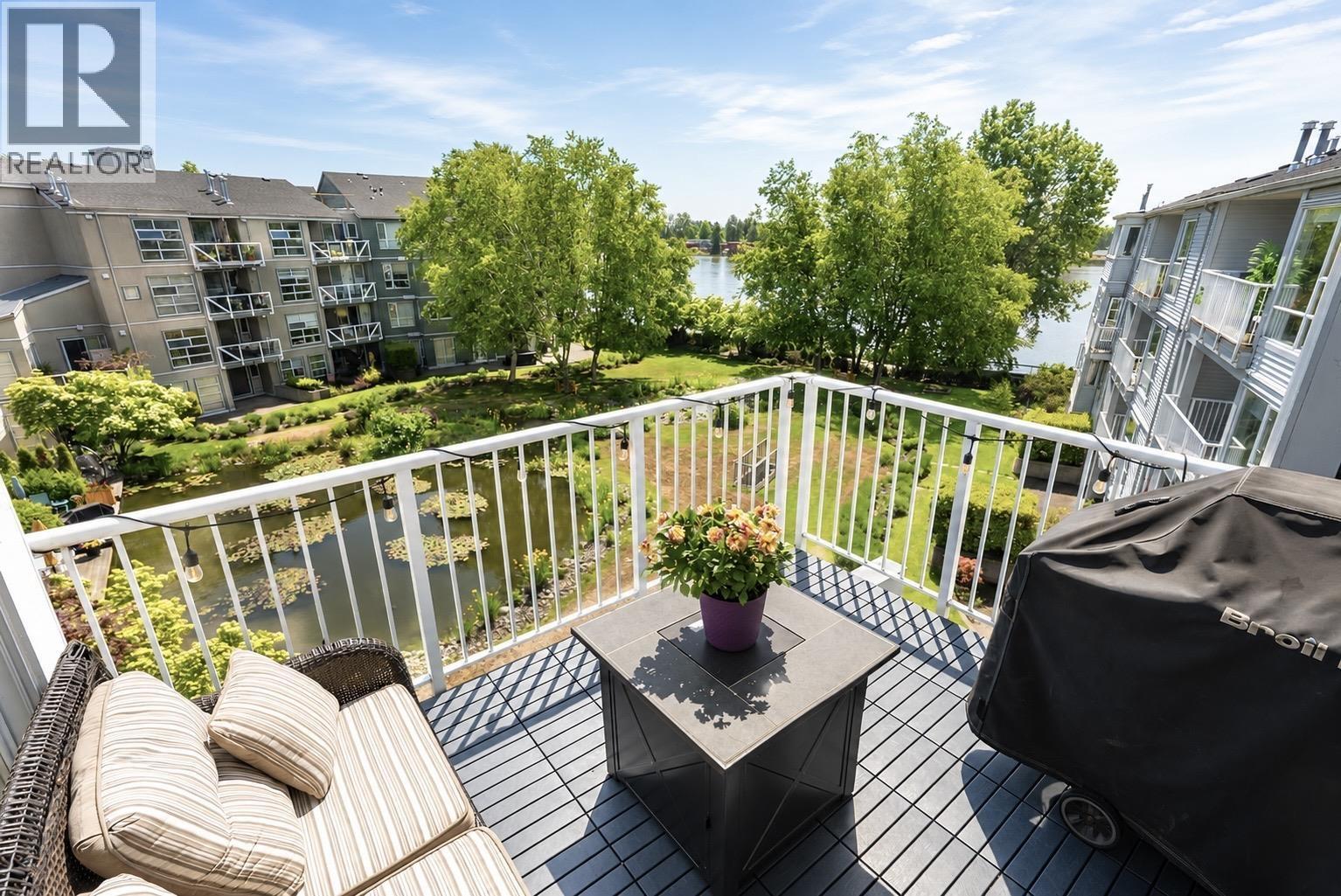 415 2020 E Kent Avenue South Avenue, Vancouver, British Columbia  V5P 4X1 - Photo 3 - R3129312