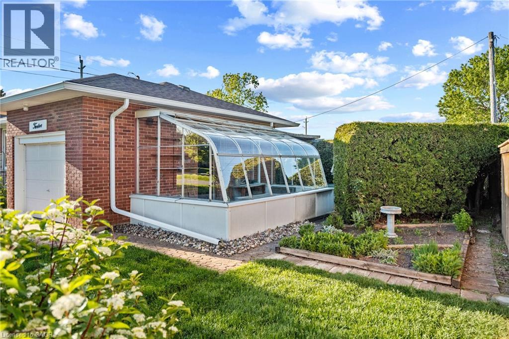12 Lorne Avenue, Grimsby, Ontario  L3M 2H5 - Photo 45 - 40835027