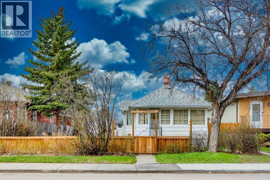 7421 21a Street Se, Calgary, Alberta  T2C 0W1 - Photo 3 - A2306971