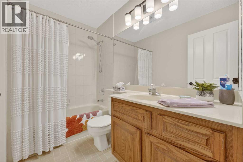 11212 Valley Ridge Drive Nw, Calgary, Alberta  T3B 5L8 - Photo 34 - A2316183