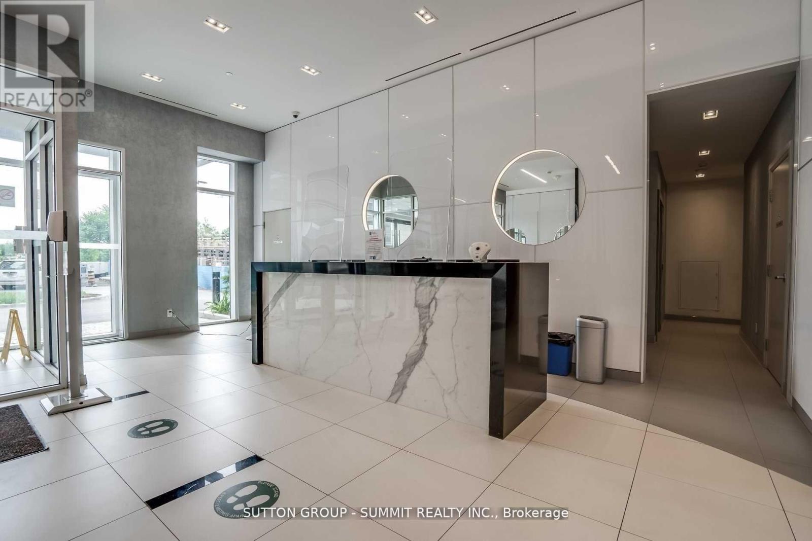 313 - 30 Meadowglen Place, Toronto, Ontario  M1G 0A6 - Photo 24 - E13218230
