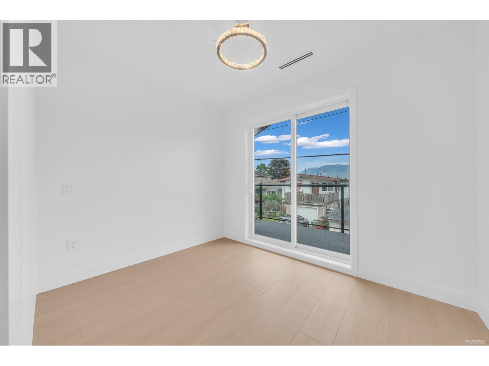 2891 Eton Street, Vancouver, British Columbia  V5K 1K4 - Photo 10 - R3129052