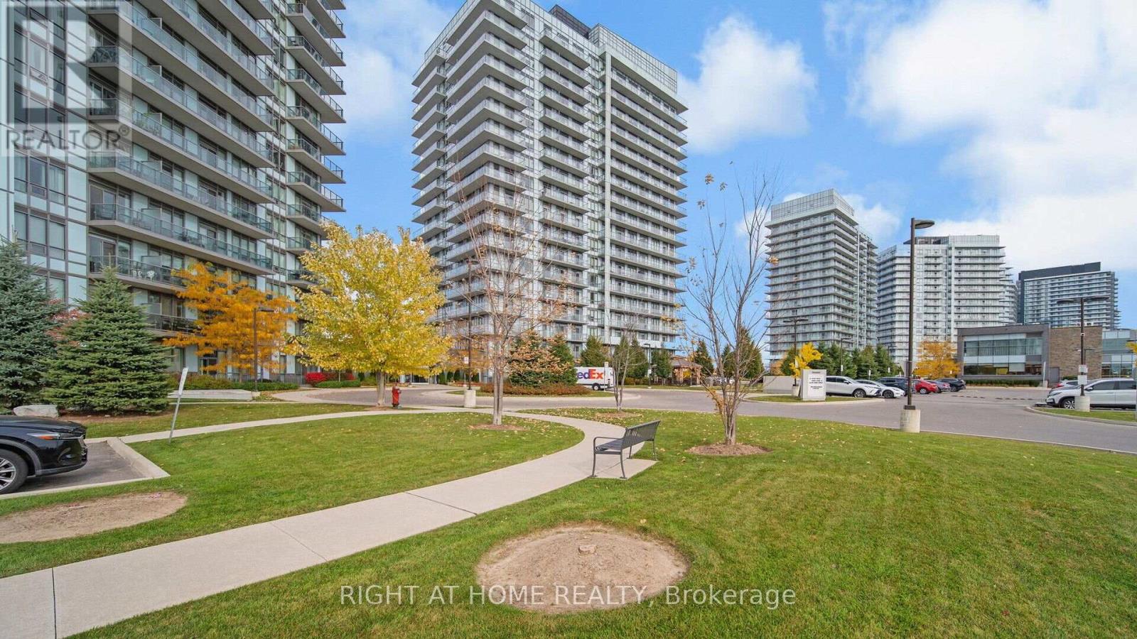 206 - 4655 Glen Erin Drive, Mississauga, Ontario  L5M 0Z1 - Photo 2 - W13218232