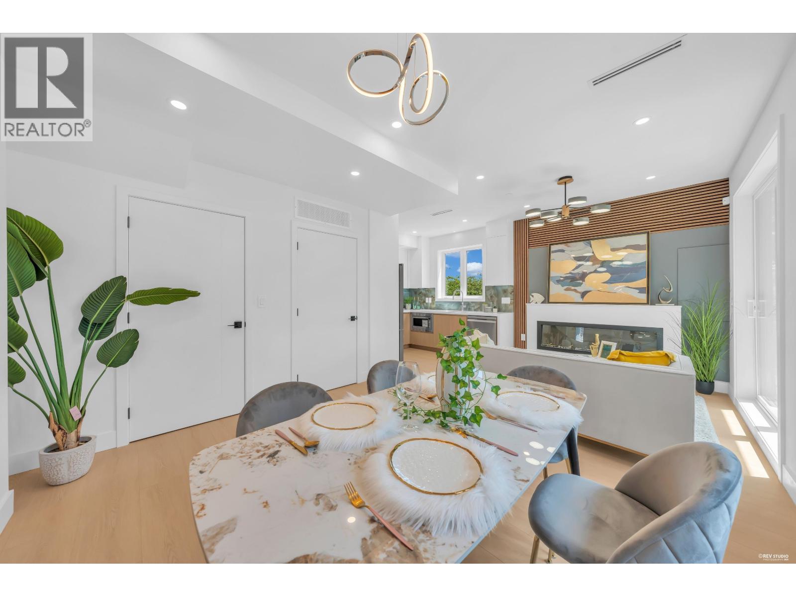 2 2893 Eton Street, Vancouver, British Columbia  V5K 1K4 - Photo 4 - R3129285