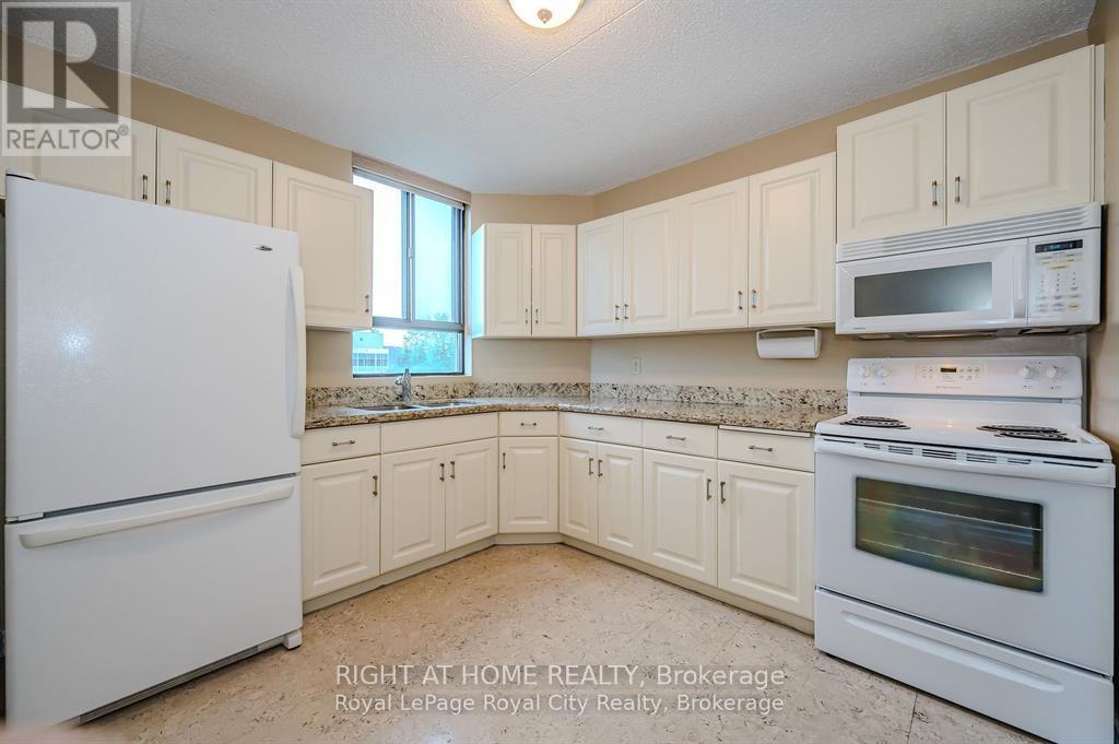 608 - 22 Marilyn Drive, Guelph, Ontario  N1H 7T1 - Photo 3 - X13218236