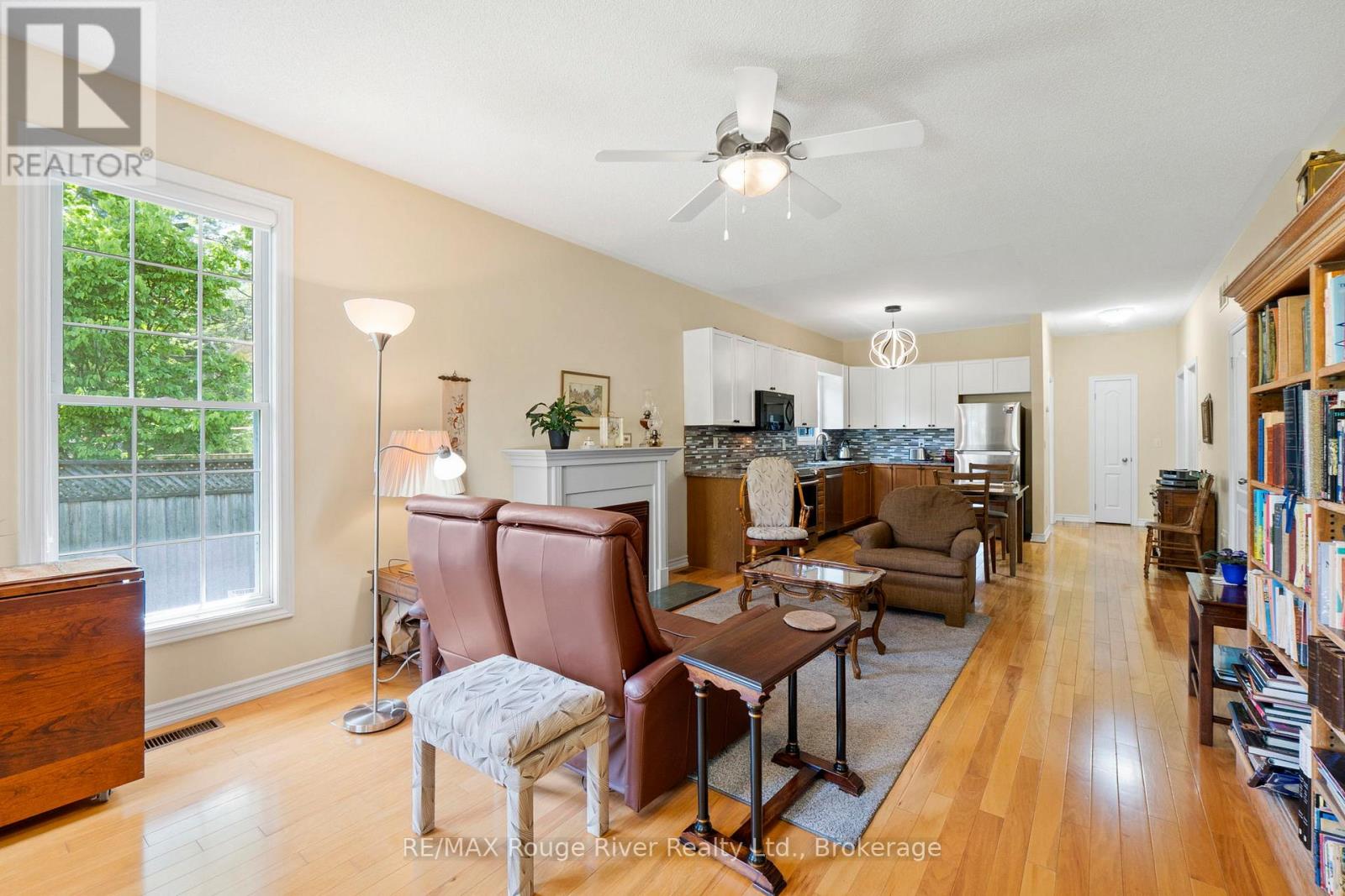 202 - 300 D'arcy Street, Cobourg, Ontario  K9A 0A2 - Photo 5 - X13218258
