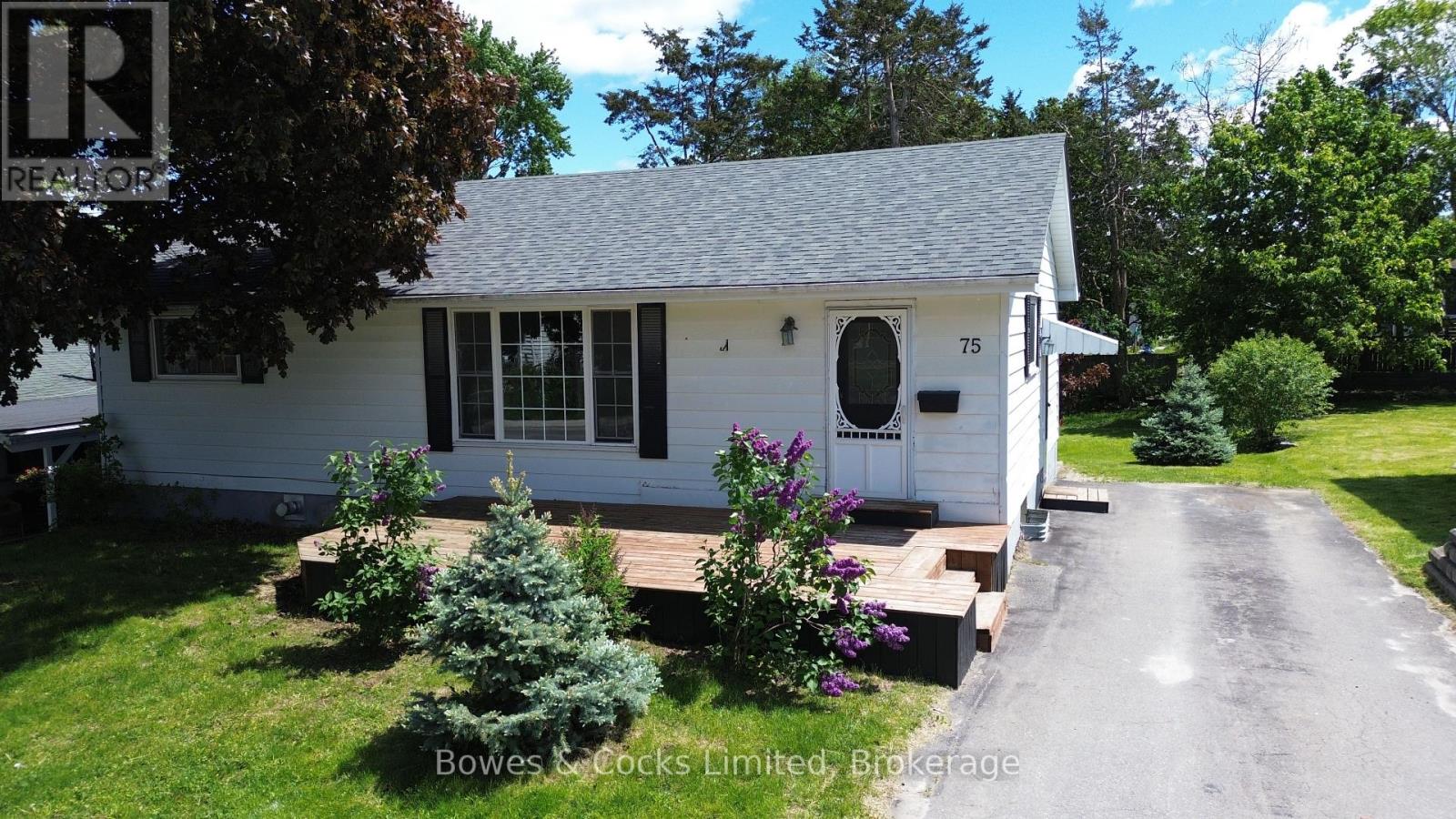 75 NORTH PARK GARDENS, Belleville, Ontario