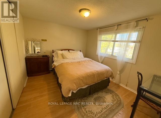 6542 Burwood Avenue, Niagara Falls, Ontario  L2H 1Z7 - Photo 8 - X13218322
