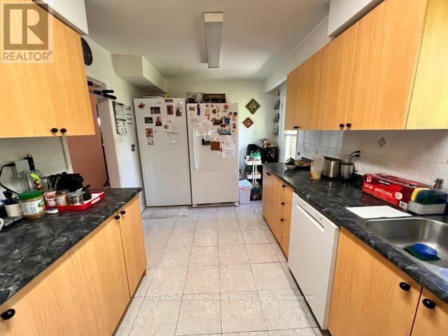 73 Hove Street, Toronto, Ontario  M3H 4Z2 - Photo 9 - C13218278