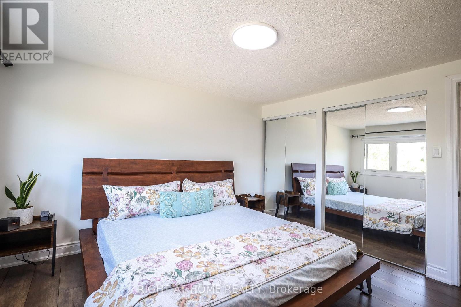 2126 Millway Gate, Mississauga, Ontario  L5L 1R3 - Photo 22 - W13217342