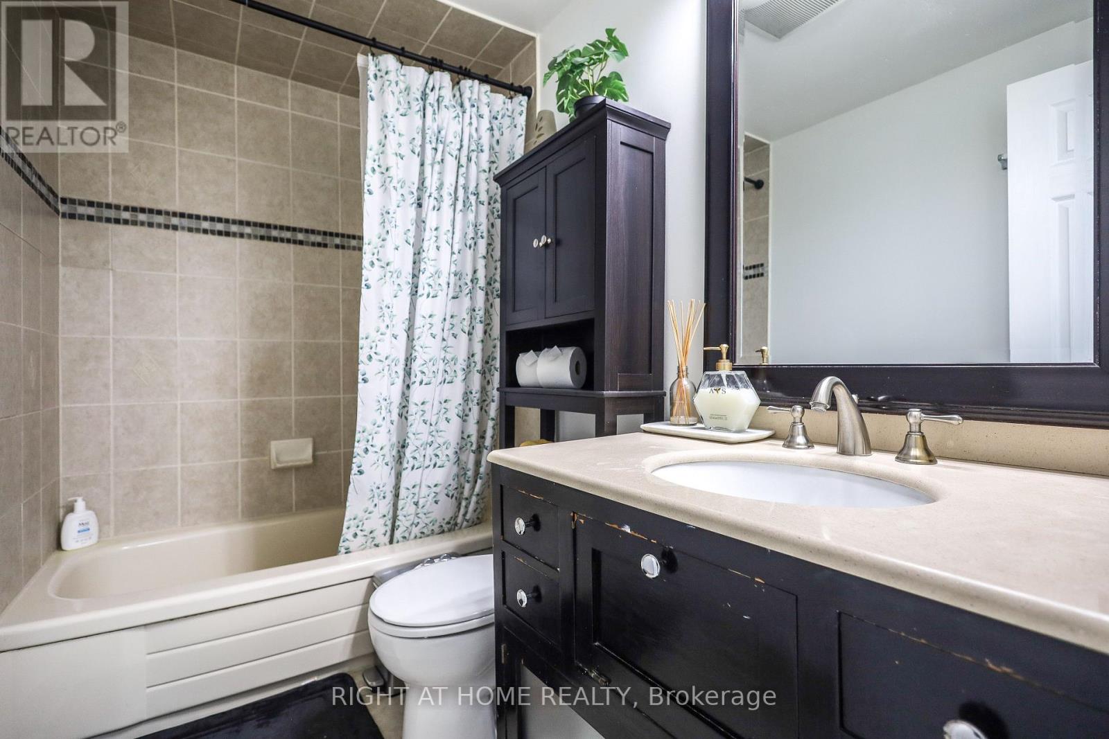 2126 Millway Gate, Mississauga, Ontario  L5L 1R3 - Photo 28 - W13217342