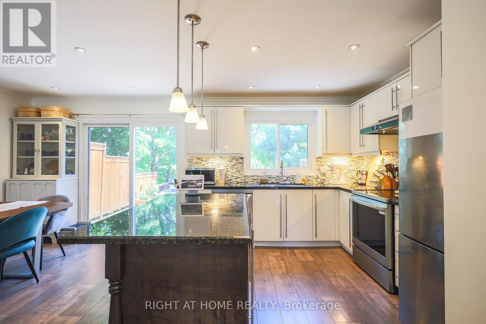 2126 Millway Gate, Mississauga, Ontario  L5L 1R3 - Photo 5 - W13217342