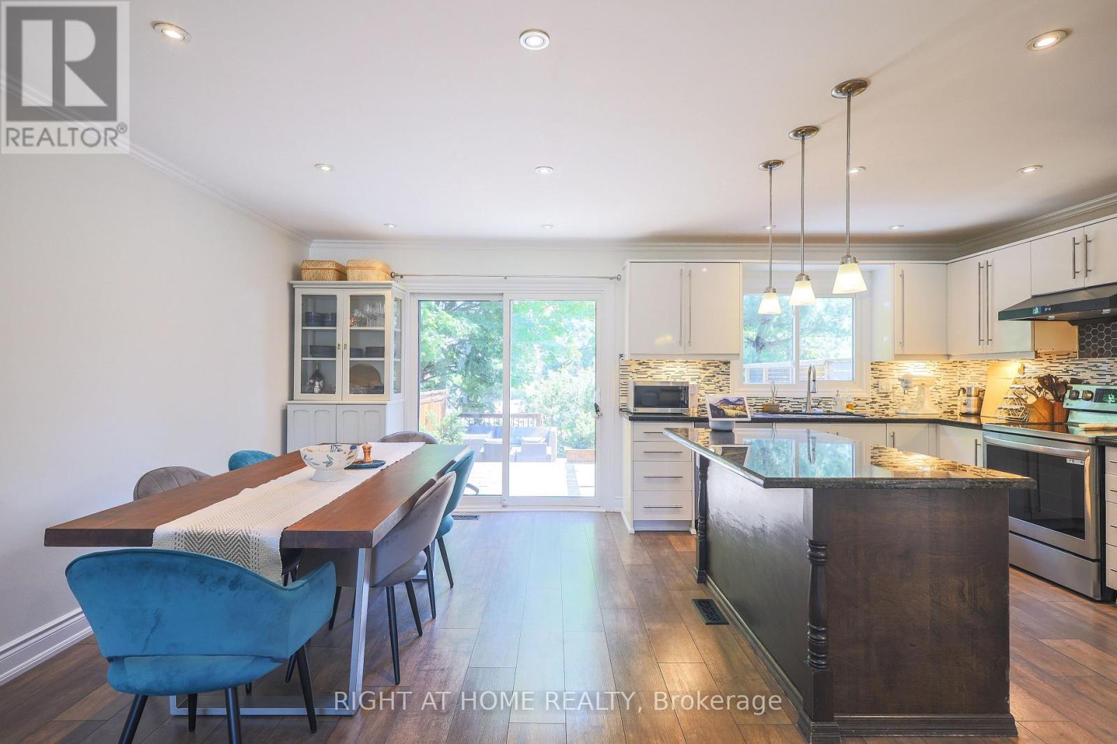 2126 Millway Gate, Mississauga, Ontario  L5L 1R3 - Photo 9 - W13217342